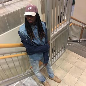 Meet your Posher, Anton